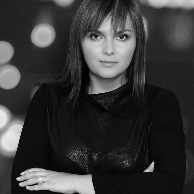 Izv. prof. art. dr. sc. Antoaneta Radočaj – Jerković