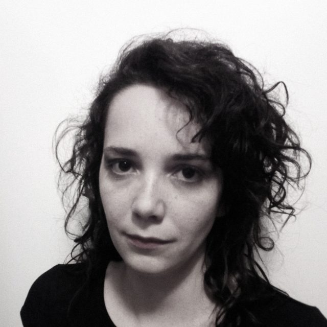 Sheron Pimpi-Steiner, asistentica
