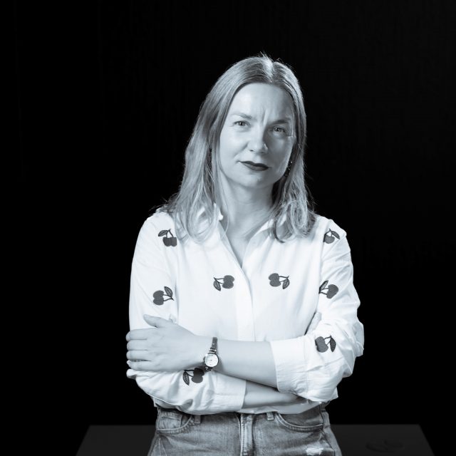 izv. prof. dr. sc. Katarina Žeravica