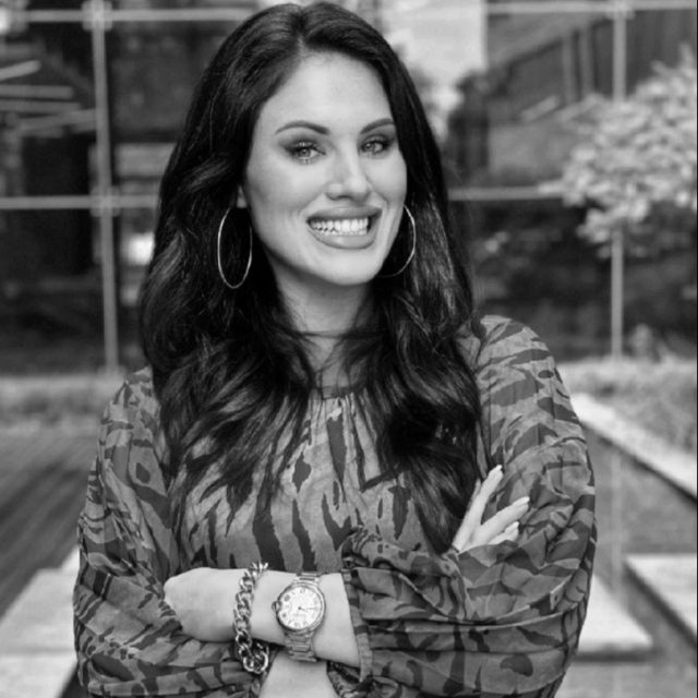 Izv. prof. dr. sc. Iva Buljubašić