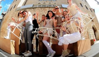 Festival mladog teatara u Balama 2023.: U poticajnom okruženju, idealnom za ambijentalni teatar