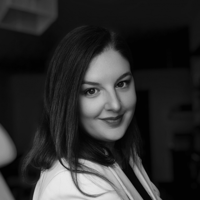 Ivana Guganović, asistentica