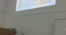 Igra prijestolja kao transglobalni medij - analiza ženskih likova prema Campbellovoj teoriji monomita